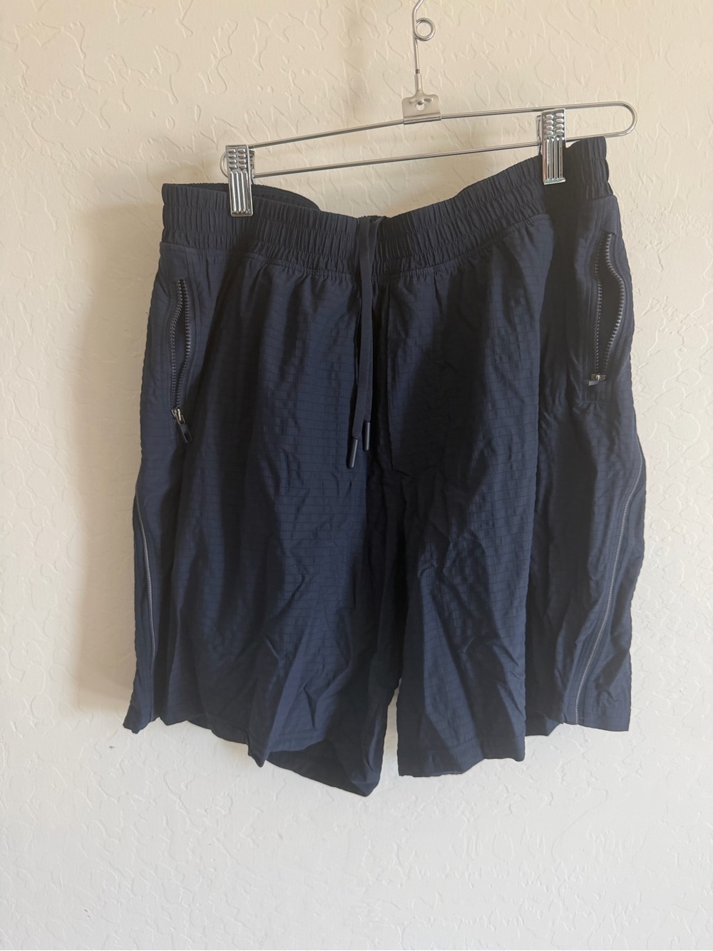 Lululemon Men's Athletic Ripstop Shorts - Dark Blue / Navy M